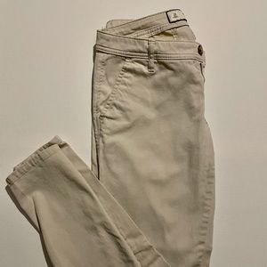 Abercrombie & Fitch Skinny Khaki